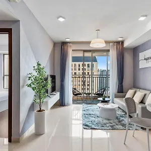 S Lux Apartament